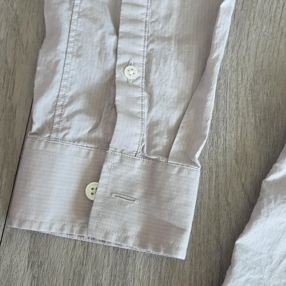 Men's Theory Dress Shirt. Size M. 100% Cotton.Ripstop Shirting. Light Gray/Beige - Picture 3 of 6